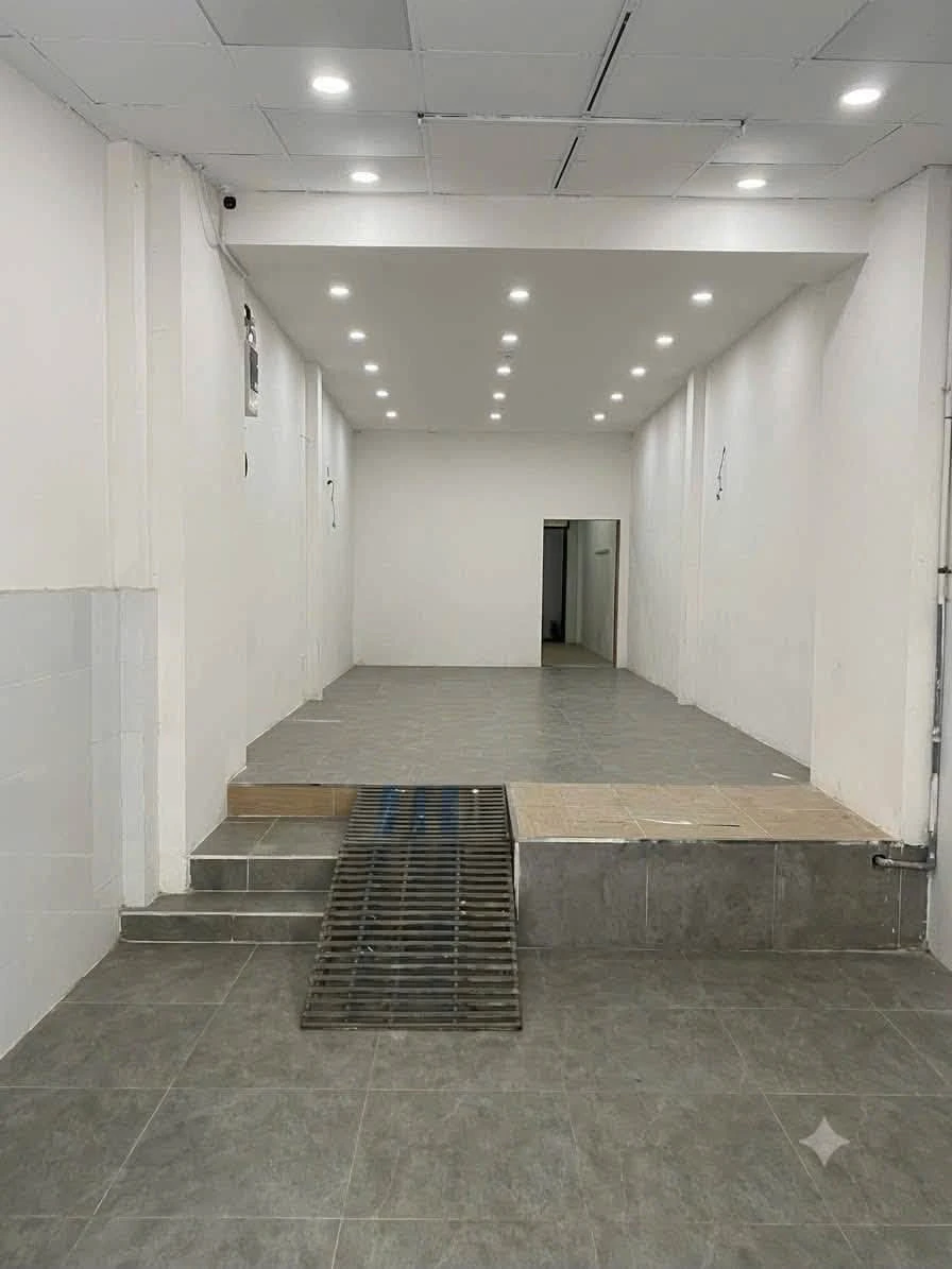 Bán nhà mặt tiền kinh doanh Tân Phú 96m² 14 tỷ - Ảnh thu nhỏ 2