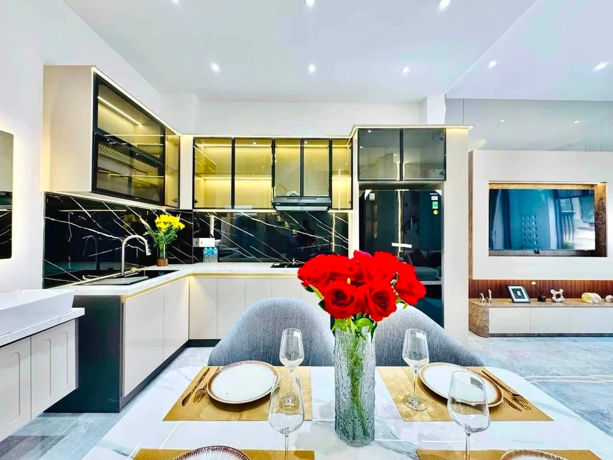 Bán nhà 4 tầng full nội thất hẻm xe hơi đường Phan Huy Ích, Gò Vấp, 5x9m, khoảng 6 tỷ - Ảnh thu nhỏ 3