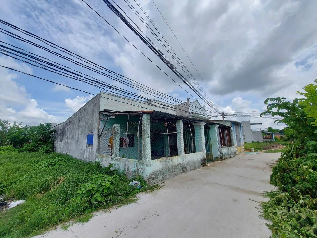 Bán nhà + phòng trọ 260m² đường Ba Ngừa, Đức Hòa, Bình Dương - Ảnh thu nhỏ 2