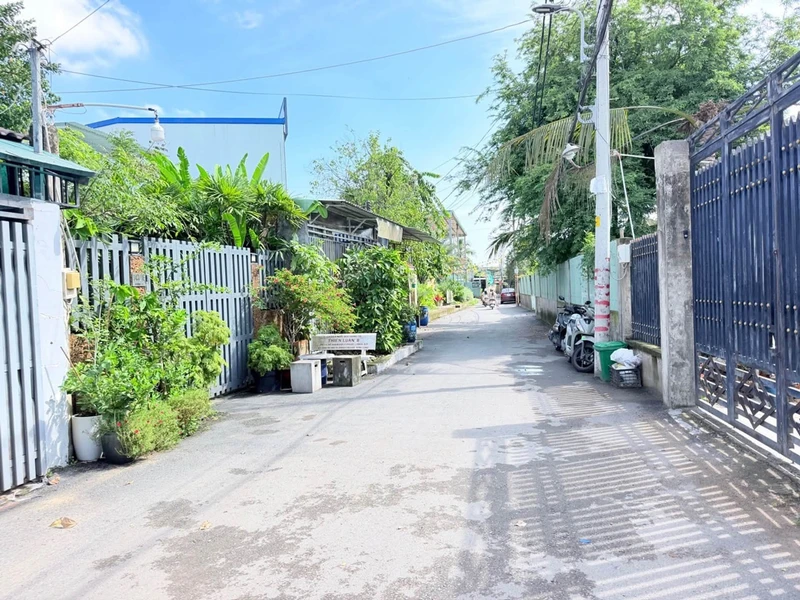 Bán nhà 2 phòng ngủ, 200m2, giá 750 triệu tại Tân Phong, Tân Biên, Tây Ninh phieu