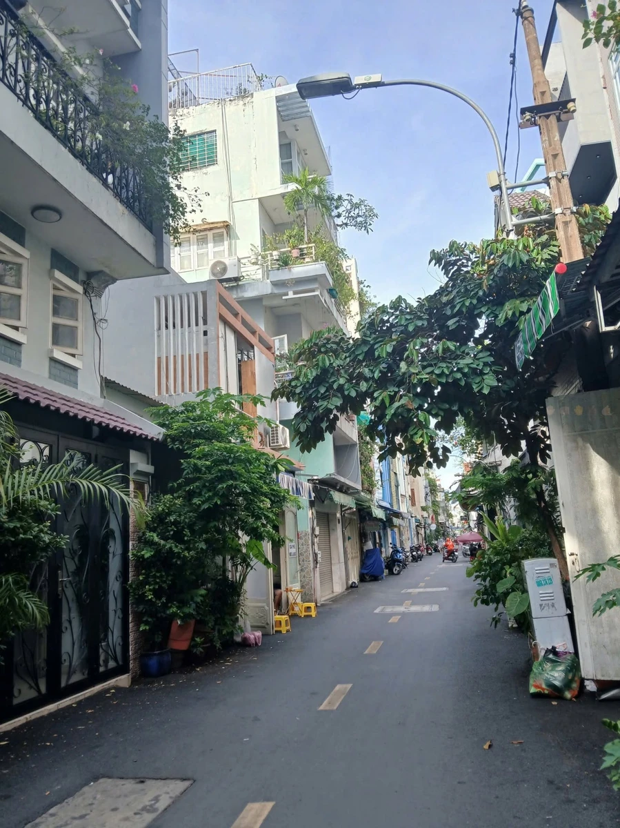 Bán nhà mặt tiền khu Bàu Cát Tân Bình 43m2 giá 5,6 tỷ - Ảnh 1