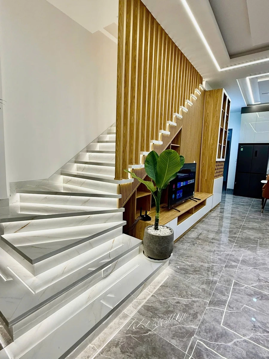 Bán nhà phố 2 mặt tiền 73.5m² Cổ Loa, Đà Lạt 9 tỷ - Ảnh thu nhỏ 4