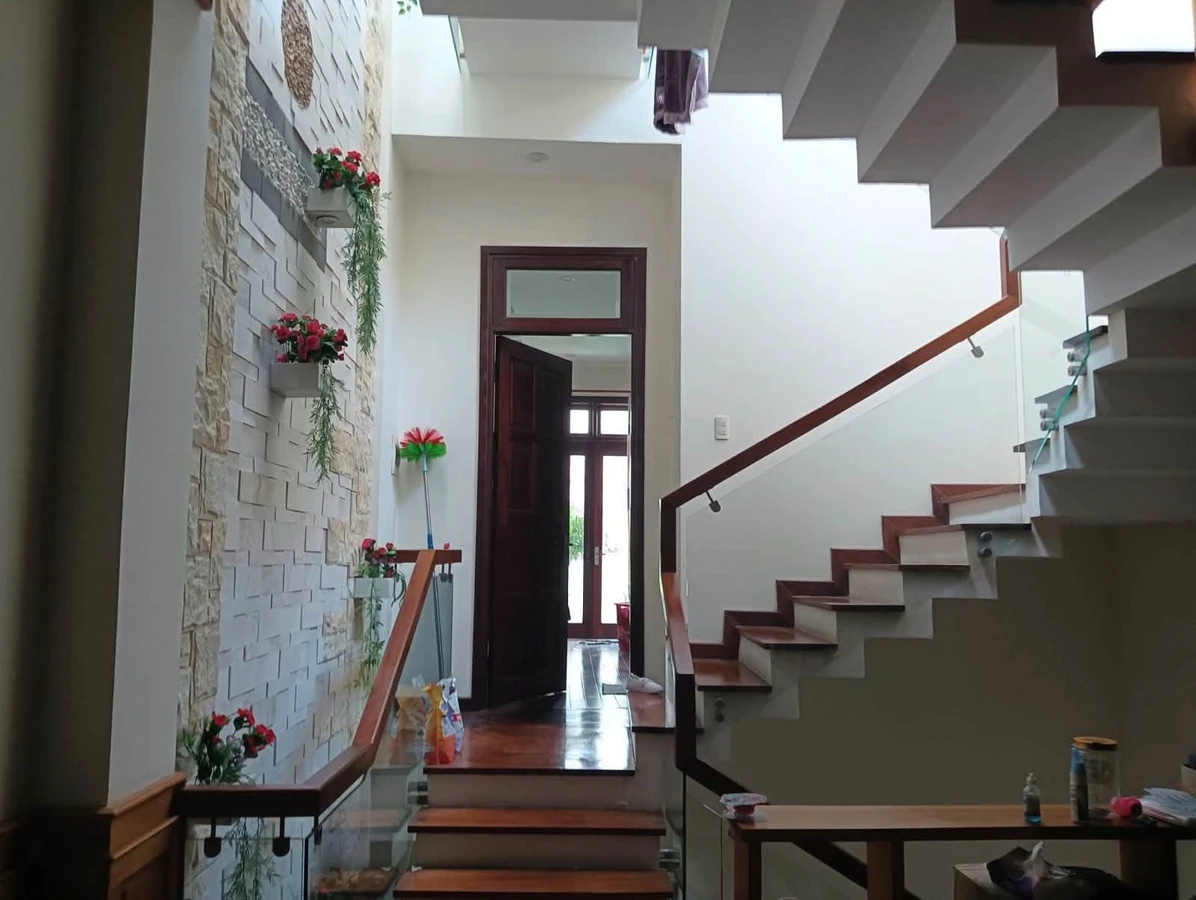 Bán nhà mặt tiền Thái Thị Bôi 4 tầng 310m² hơn 10 tỷ - Ảnh thu nhỏ 4