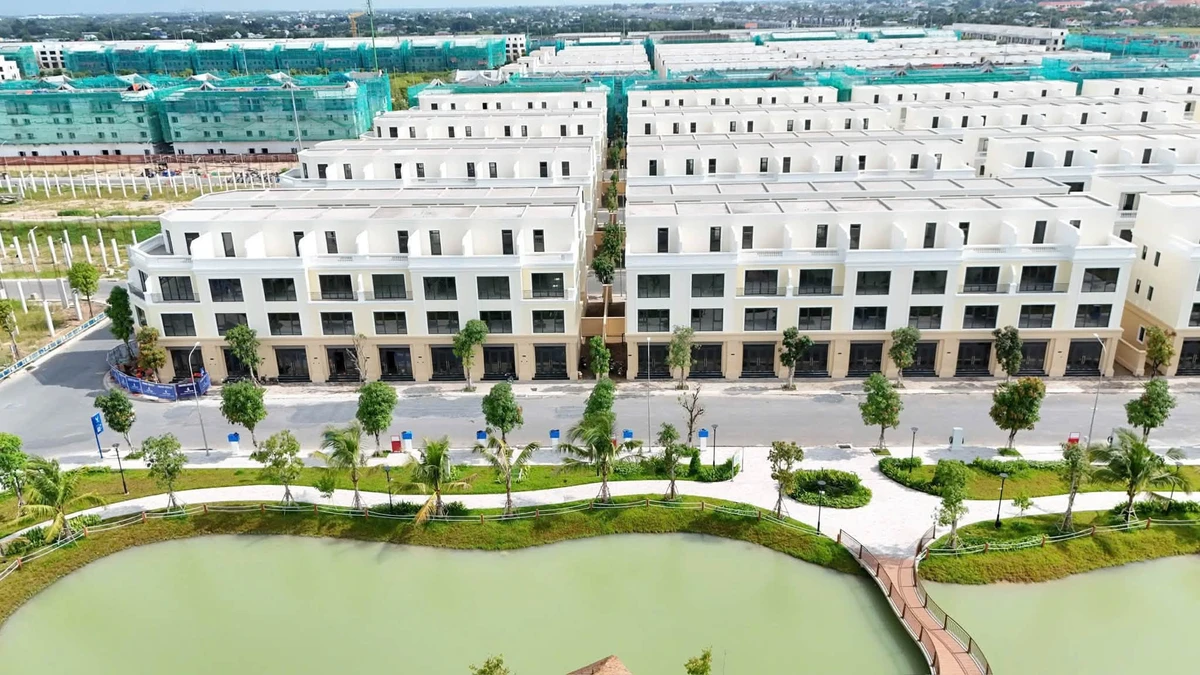 Bán shophouse 60m2 giá 1,8 tỷ Vinhomes Green City - Ảnh thu nhỏ 3