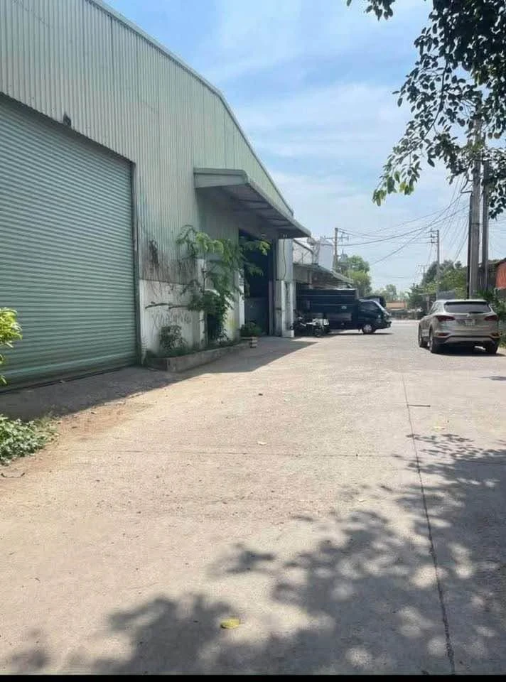 Bán gấp xưởng 1000m2 cho thuê 36tr/tháng, giá 16 tỷ - Ảnh thu nhỏ 3