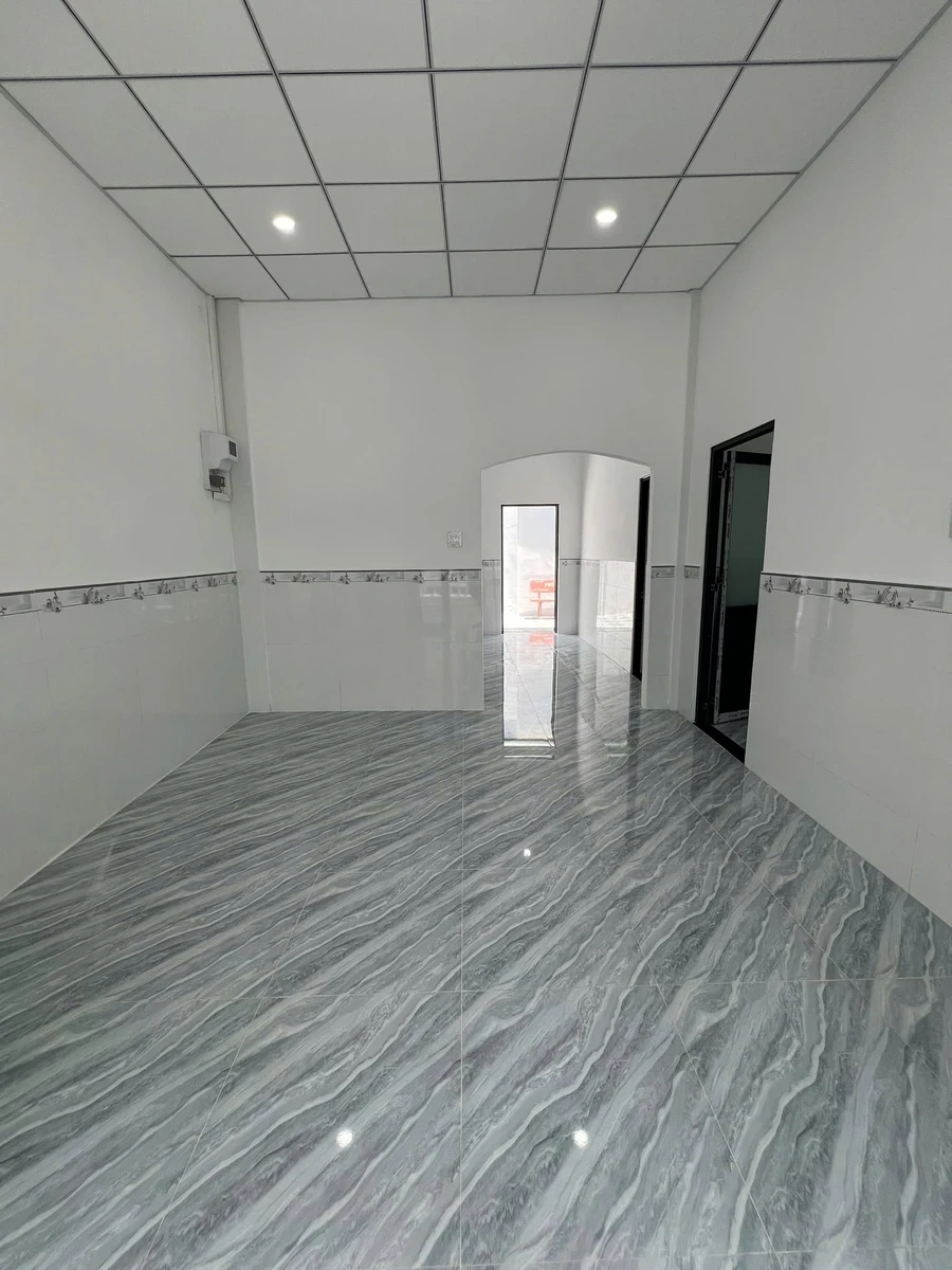 Bán nhà mới 87.7m2, 2 PN, hẻm Nguyễn Thoại Hầu, Rạch Giá - Ảnh thu nhỏ 2