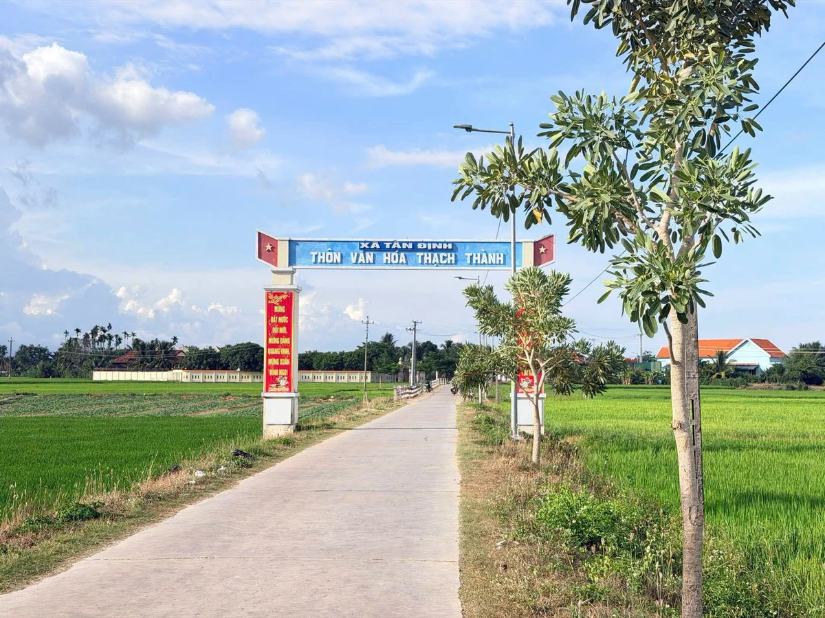 Bán đất 140m² mặt tiền Thạch Thành Ninh Quang Khánh Hòa - Ảnh 1