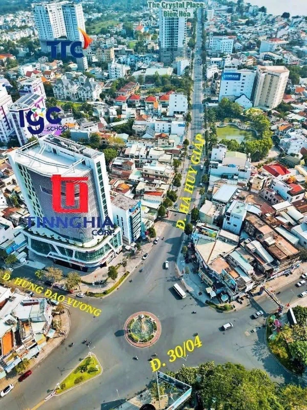 Bán nhà lầu 2 phòng ngủ 80m² Quyết Thắng, Biên Hoà 1,99 tỷ