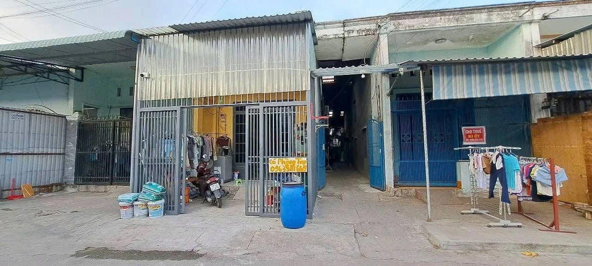 Bán nhà gác lửng 2PN + 4 phòng trọ 120m² An Phú, Bình Dương - Ảnh 1