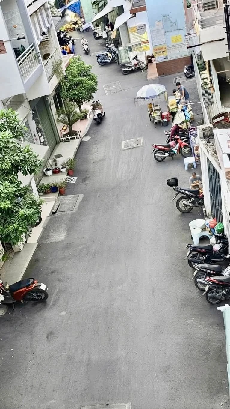 Bán căn hộ tầng 3 Cư xá Lê Văn Sỹ, 39m², 1PN, giá 1,9 tỷ, Quận 3 - Ảnh 1