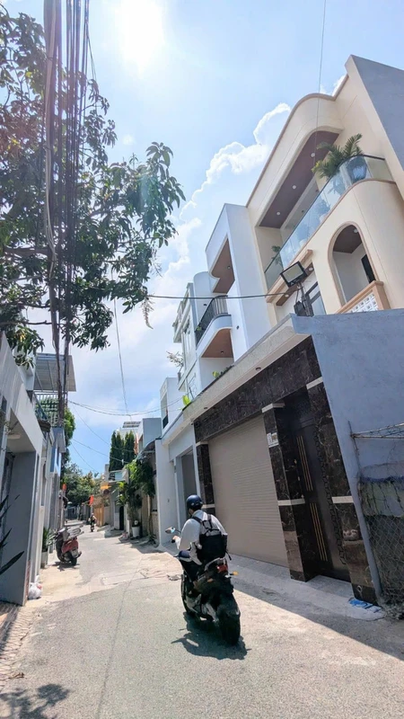 Bán nhà 1 trệt 1 lầu 100m2 Hàn Thuyên, Vũng Tàu
