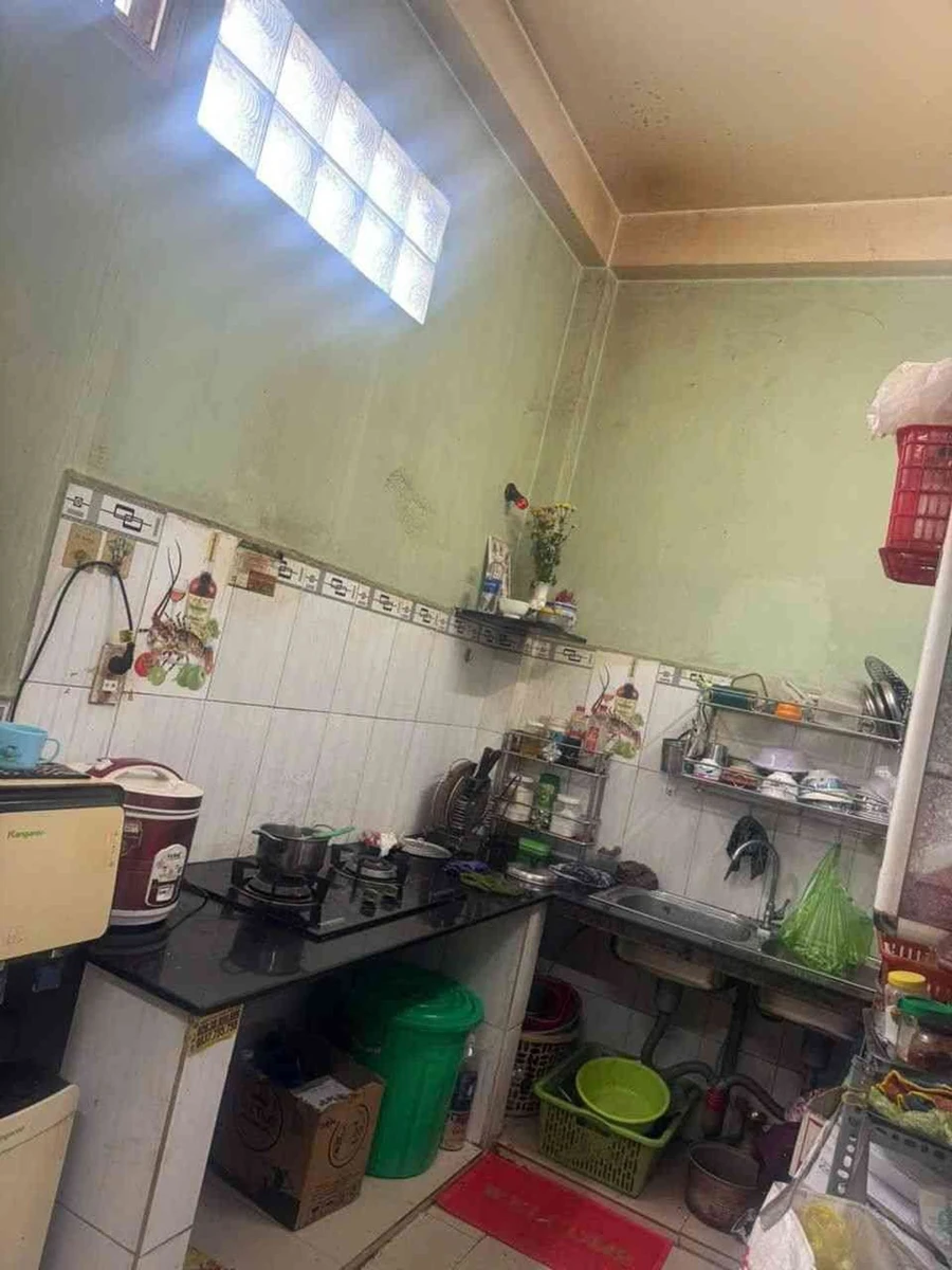 Bán nhà hẻm 4m đường Văn Thân, Quận 6, 42m2, 1 trệt 1 lầu, 2PN, giá 4,5 tỷ - Ảnh thu nhỏ 3