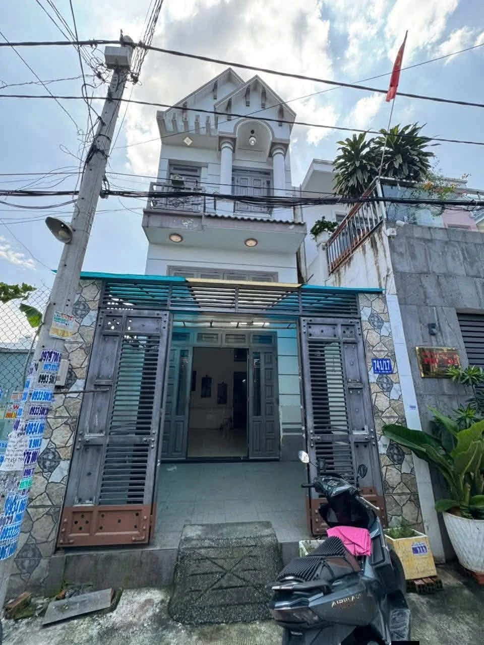 Bán nhà Đông Thạnh 68m² 3 phòng ngủ 3,49 tỷ - Ảnh 1