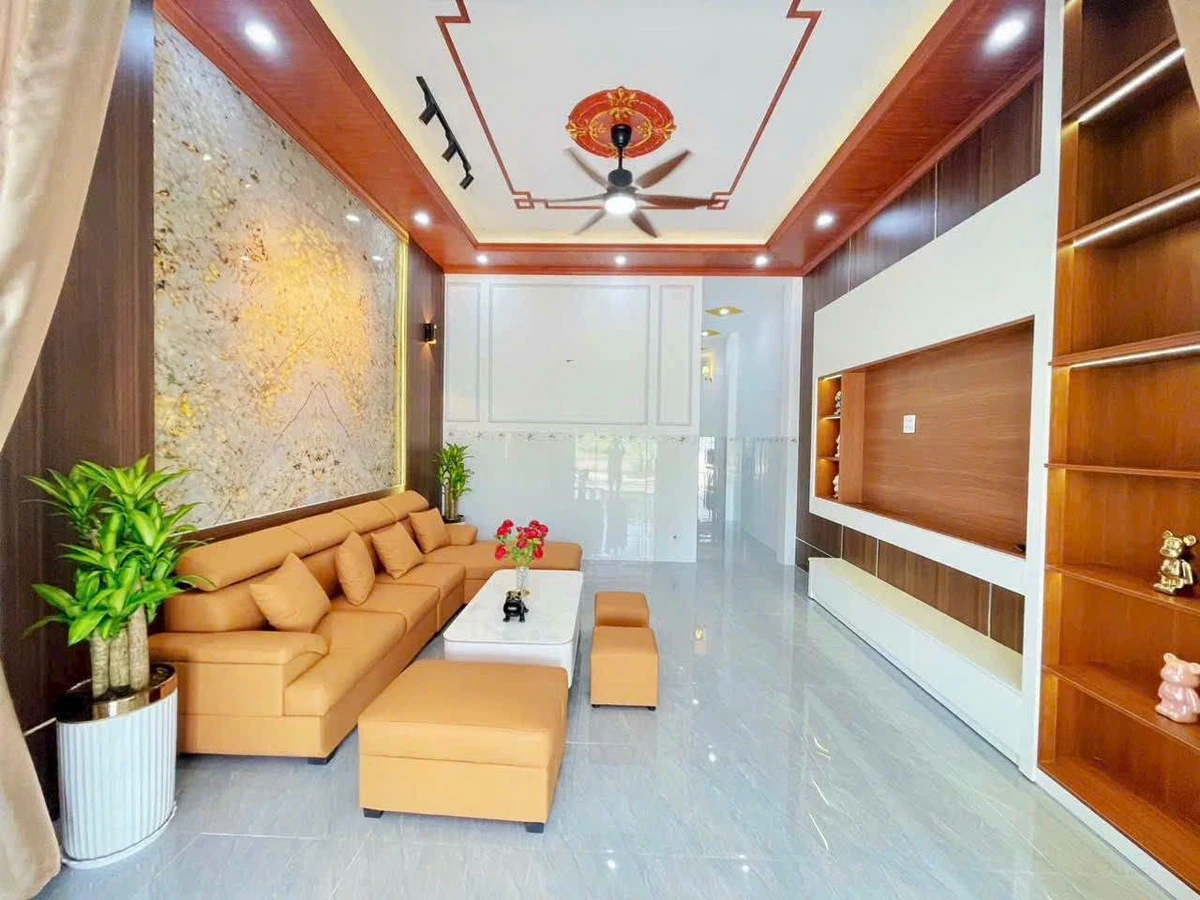 Bán nhà mặt tiền Ngọc Hân Công Chúa, 108m², 3PN, Rạch Giá - Ảnh thu nhỏ 4