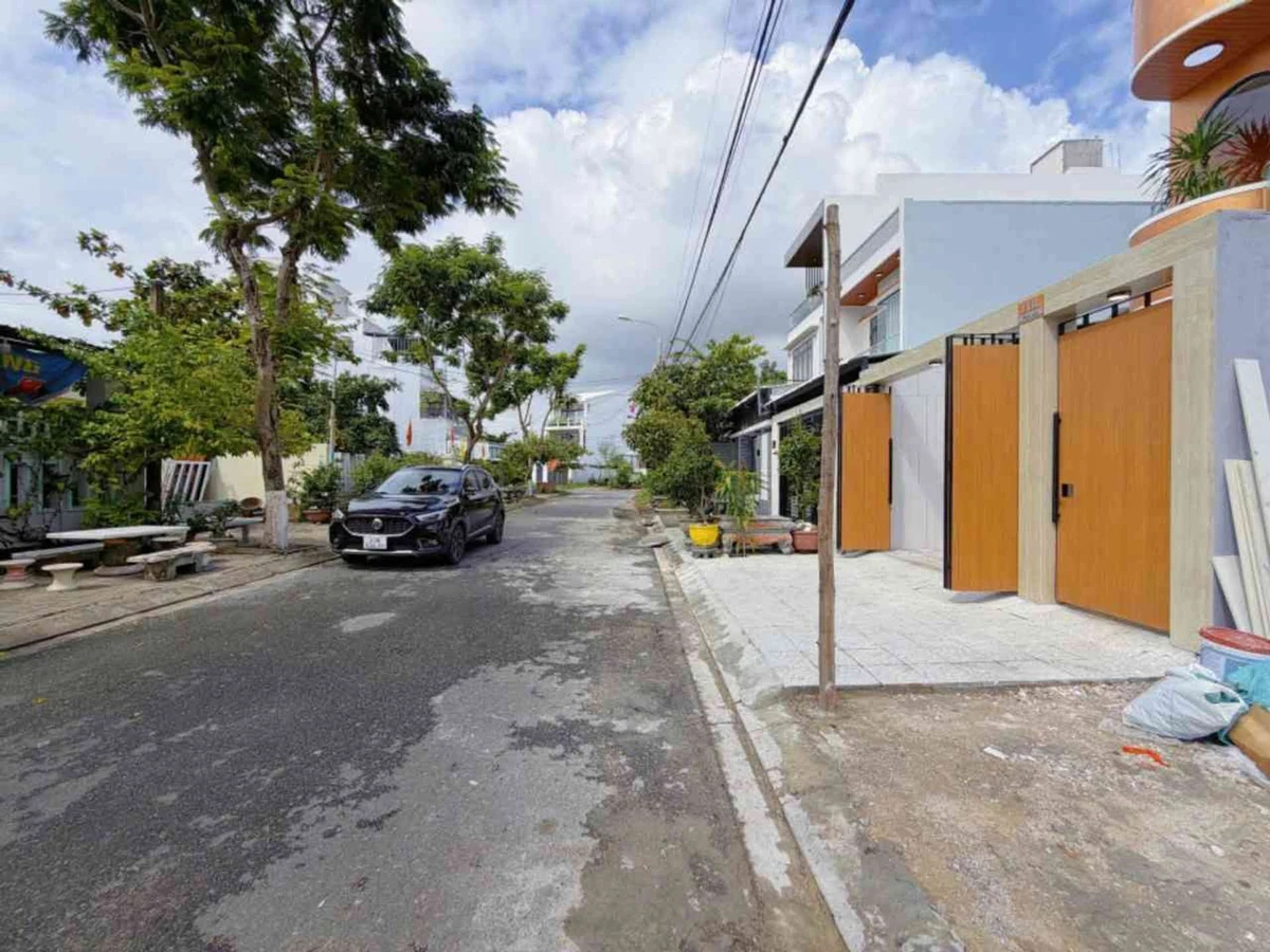 Villa 3 tầng mặt tiền Ngũ Hành Sơn có hồ bơi, 7 tỷ - Ảnh 1