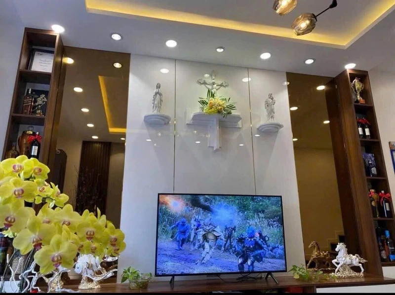 Bán nhà 3 tầng mặt tiền Võ Văn Kiệt, Phan Thiết, 88.4m2