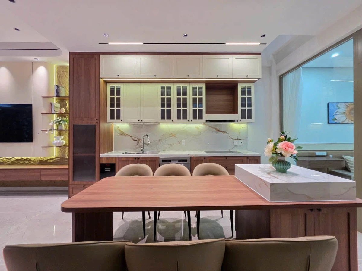 Bán nhà 3 tầng 210m² Lê Văn Sĩ Đà Nẵng 7,95 tỷ gần biển - Ảnh thu nhỏ 2