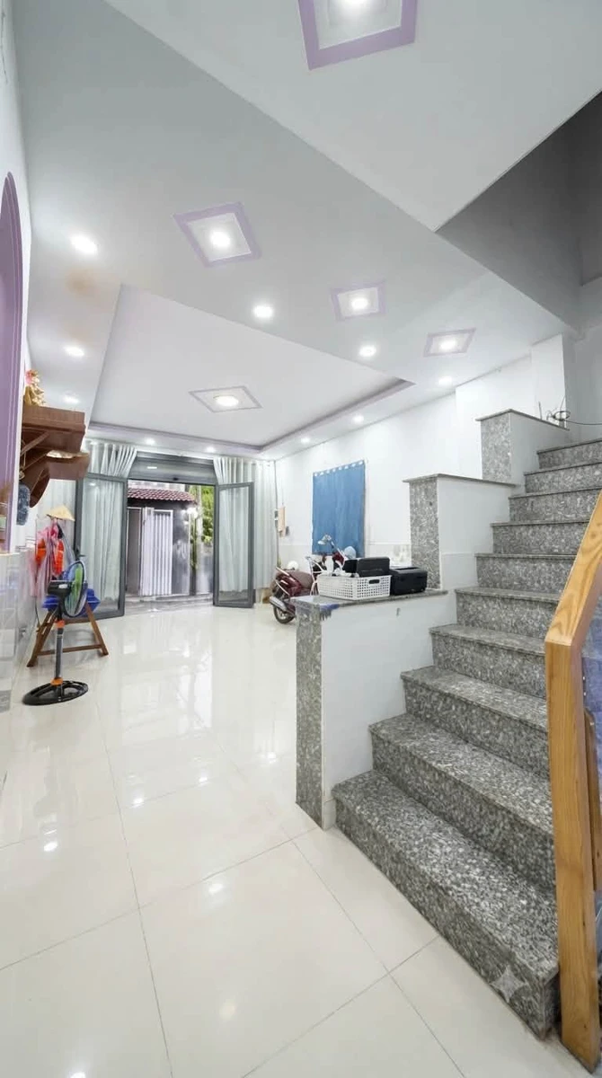Bán nhà hẻm xe hơi 4,6x13m Bình Trị Đông, Bình Tân, giá hơn 4 tỷ - Ảnh thu nhỏ 2