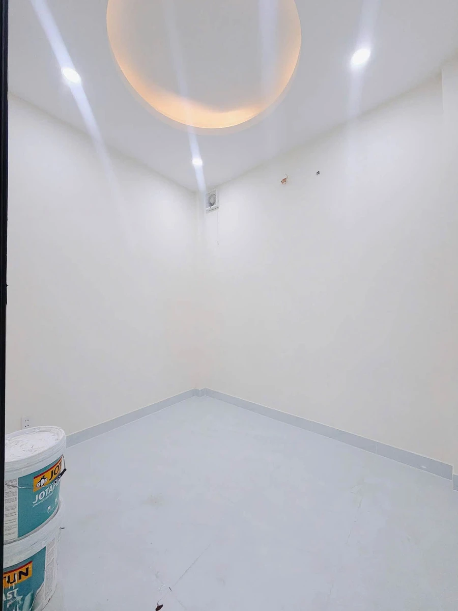 Bán nhà hẻm Tôn Đản Quận 4, 33.5m2, 1 trệt 1 lầu, 3PN, giá 3,899 tỷ - Ảnh thu nhỏ 4