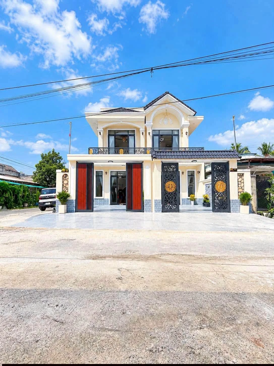 Bán nhà 3PN đường Nguyễn Chí Thanh, Tây Ninh, 126.5m² giá 2.95 tỷ - Ảnh 1