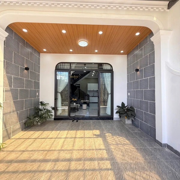 Bán nhà mặt tiền đường 2 Tháng 9, Đà Nẵng 125m2 hn047
