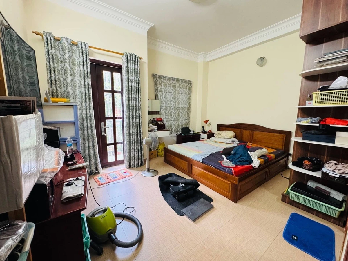 Bán nhà mặt tiền đường Hoa, Phú Nhuận, 50m2, 4 tầng - Ảnh thu nhỏ 3