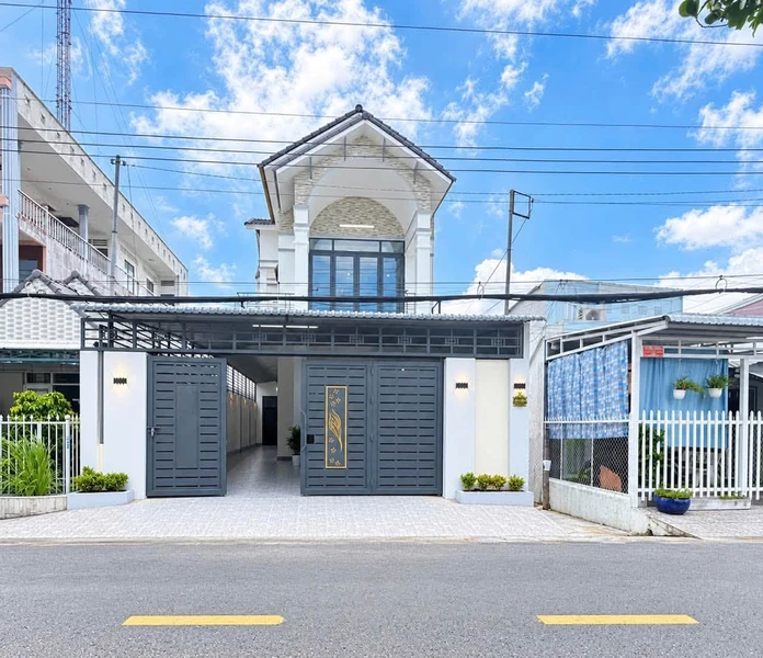 Bán nhà mặt tiền đường Trần Khánh Dư, Rạch Giá, An Giang, 8x22m, 4,75 tỷ