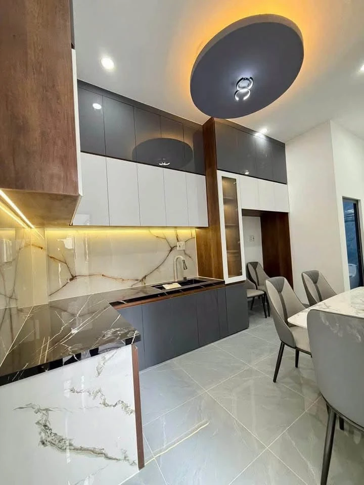 Bán nhà hẻm Võ Thị Sáu Rạch Giá 81m² 3PN giá 1,89 tỷ - Ảnh thu nhỏ 3