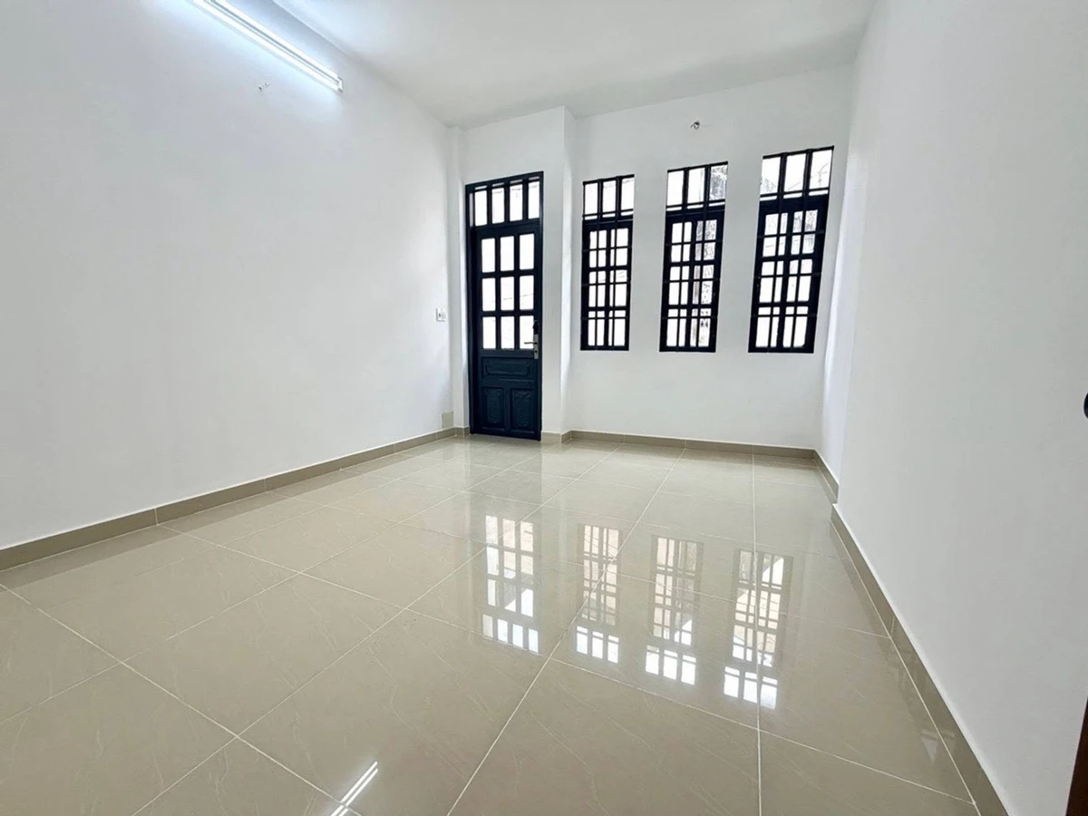 Bán nhà hẻm xe hơi 2 tầng 46m² đường Phan Văn Trị, 2PN, giá hơn 6 tỷ - Ảnh thu nhỏ 4