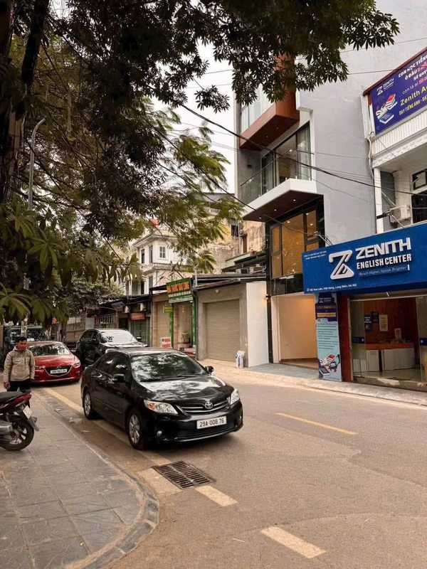 Bán nhà phố mặt phố Hoa Lâm 56m² Long Biên