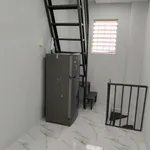 Bán nhà 3 tầng hẻm Lạc Long Quân, P5 Quận 11, 2PN 2WC, giá 1,75 tỷ - Ảnh thu nhỏ 3