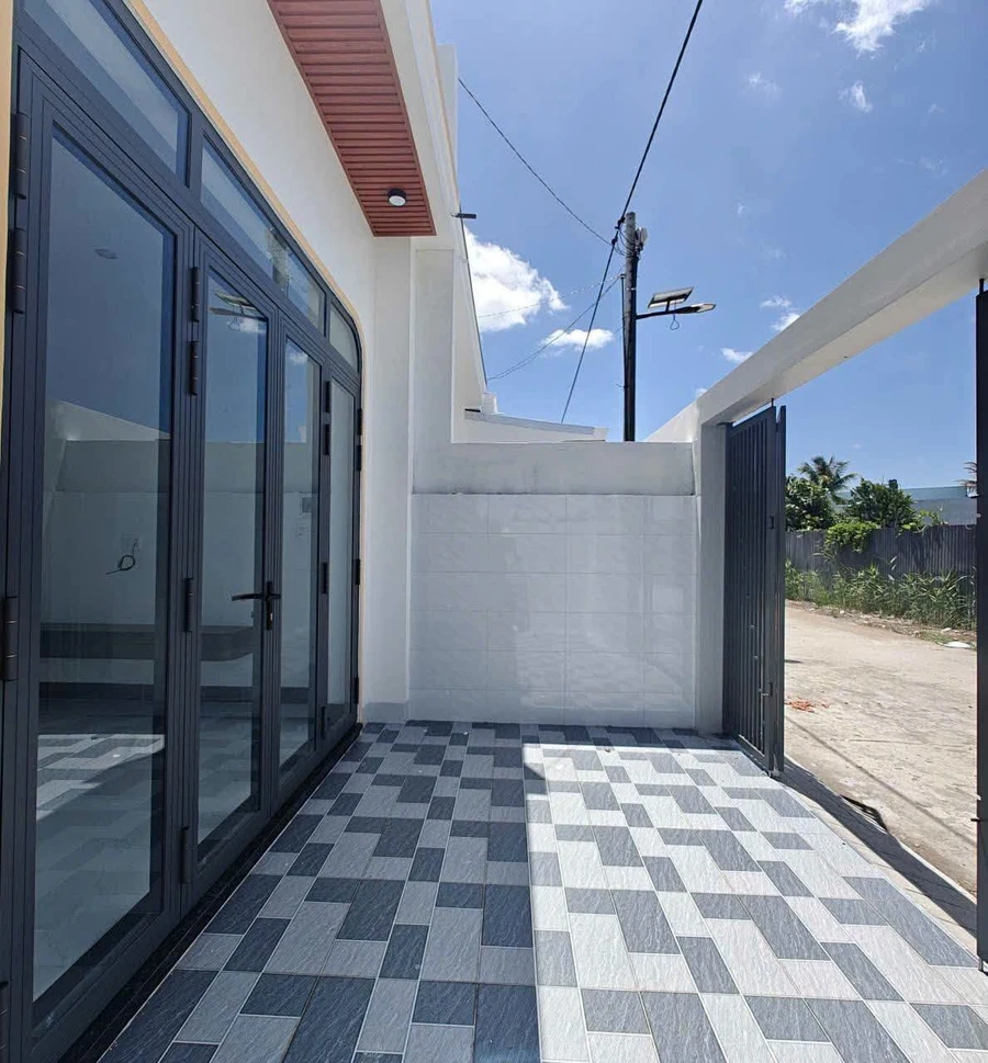 Bán nhà mới 3PN 100m² An Bình Rạch Giá, 1 tỷ 600 triệu - Ảnh thu nhỏ 3