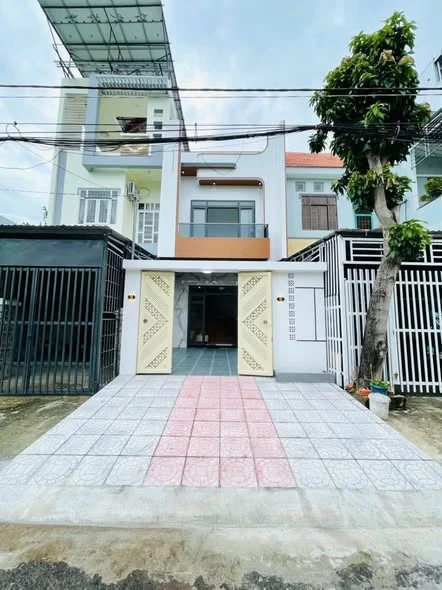 Bán nhà mặt tiền 5x25m (125m²), 4 PN, Rạch Giá, An Giang - Ảnh 1