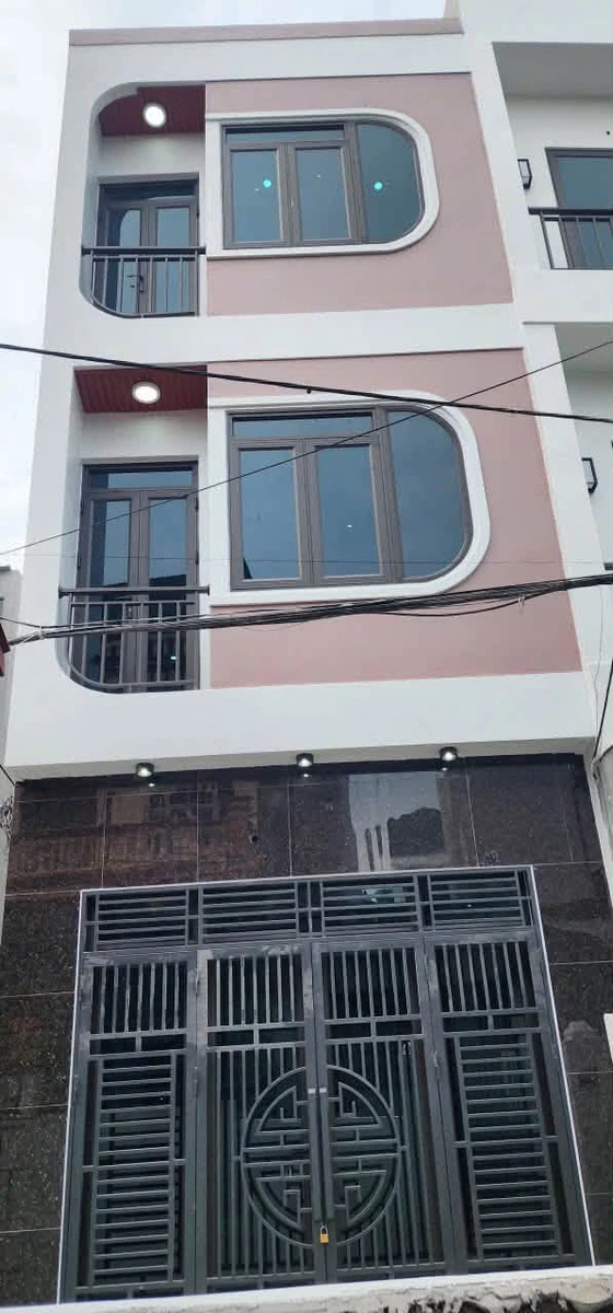 Bán nhà 3 tầng 120m2, 3PN, góc 2,58 tỷ Nguyễn Hữu Câu - Ảnh 1