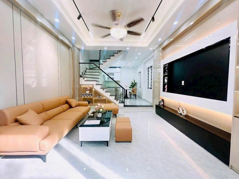 Bán nhà xây mới 4 tầng 43m2 đường Vòng Hồ Sen, Lê Chân, Hải Phòng giá 4,55 tỷ