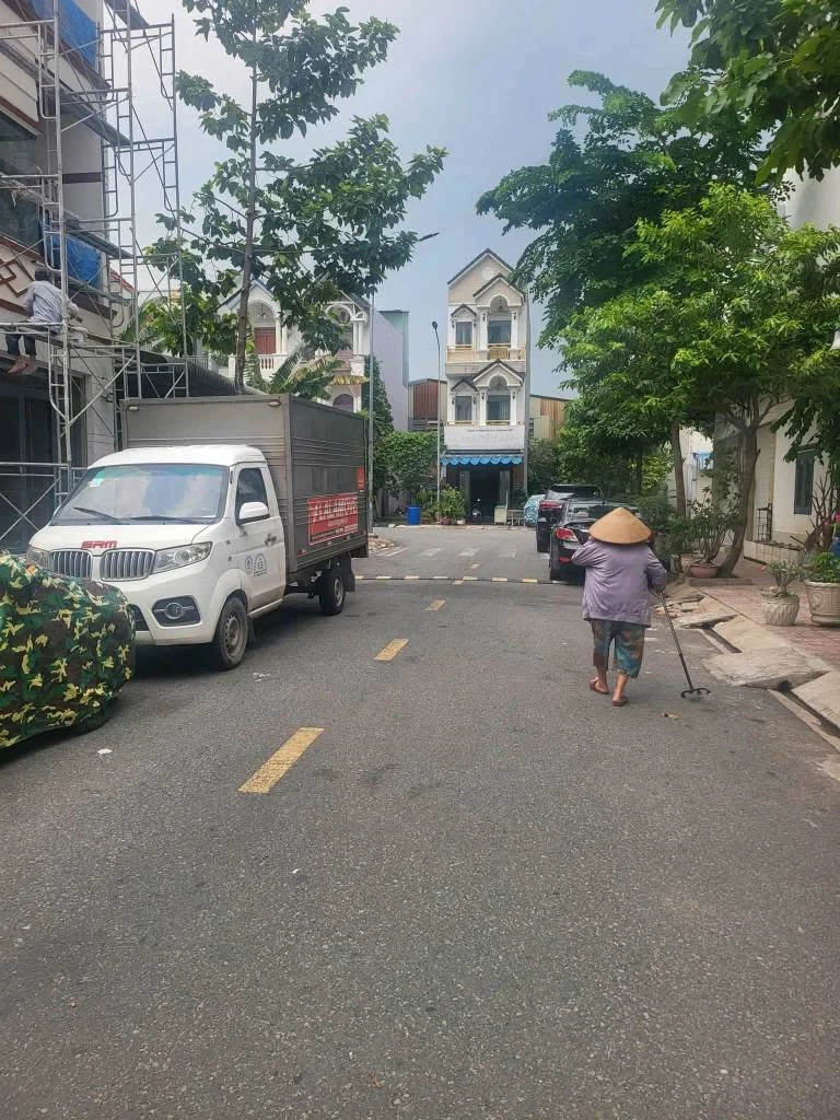 Bán nhà 1 trệt 1 lầu 60m² Phú Hồng Thịnh 8, Thuận An - Ảnh thu nhỏ 2