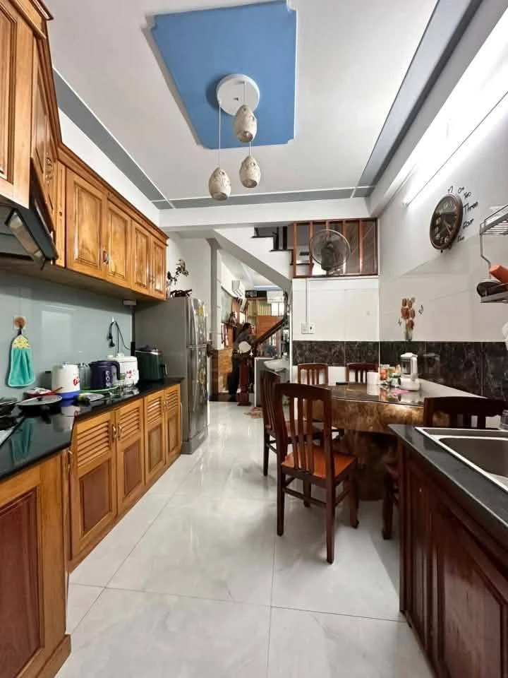 Bán nhà hẻm 3 tầng 44,7m² 4PN, Quy Nhơn - Ảnh thu nhỏ 2