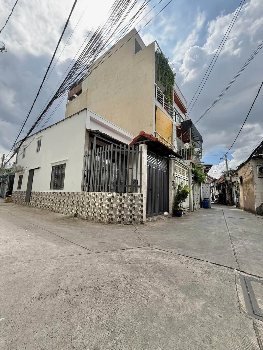 Bán nhà hẻm xe hơi 50m2, 2PN, đường Trần Thị Trọng, Phường 15, Tân Bình - 5,2 tỷ - Ảnh 1