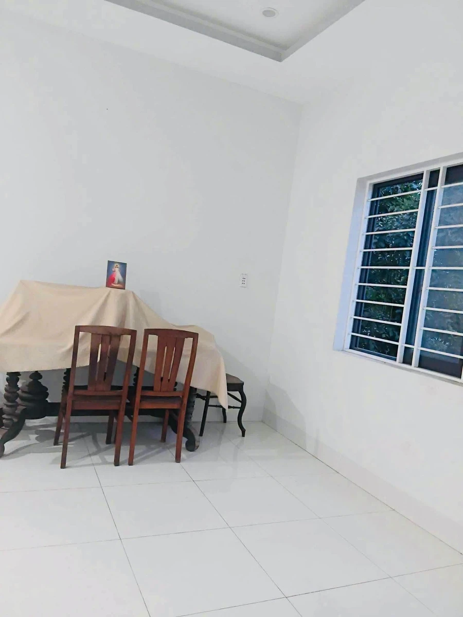 Bán nhà Thủ Đức 150m² 3 phòng ngủ, 4 tỷ - Ảnh thu nhỏ 5