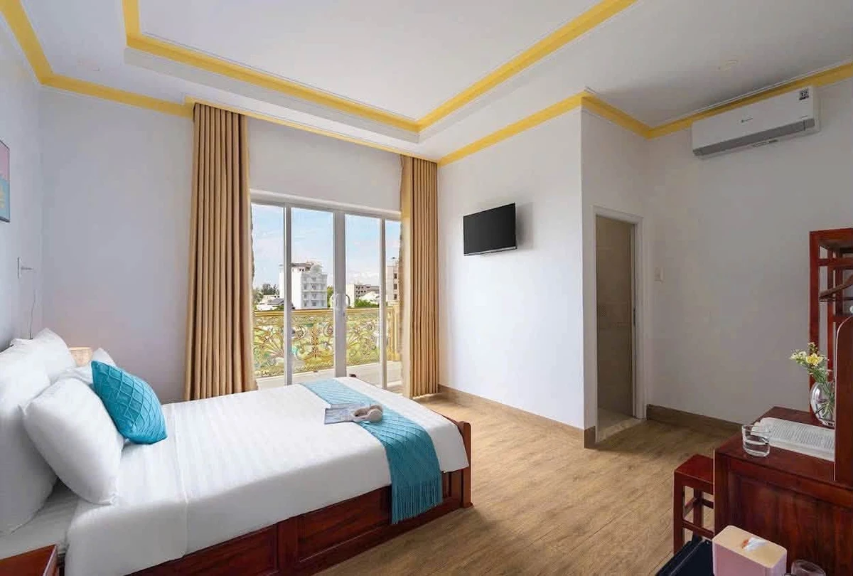 Bán khách sạn 16 phòng 2 mặt tiền 100m2 gần biển Ocean Dunes, Phú Thủy, Phan Thiết - Ảnh thu nhỏ 3