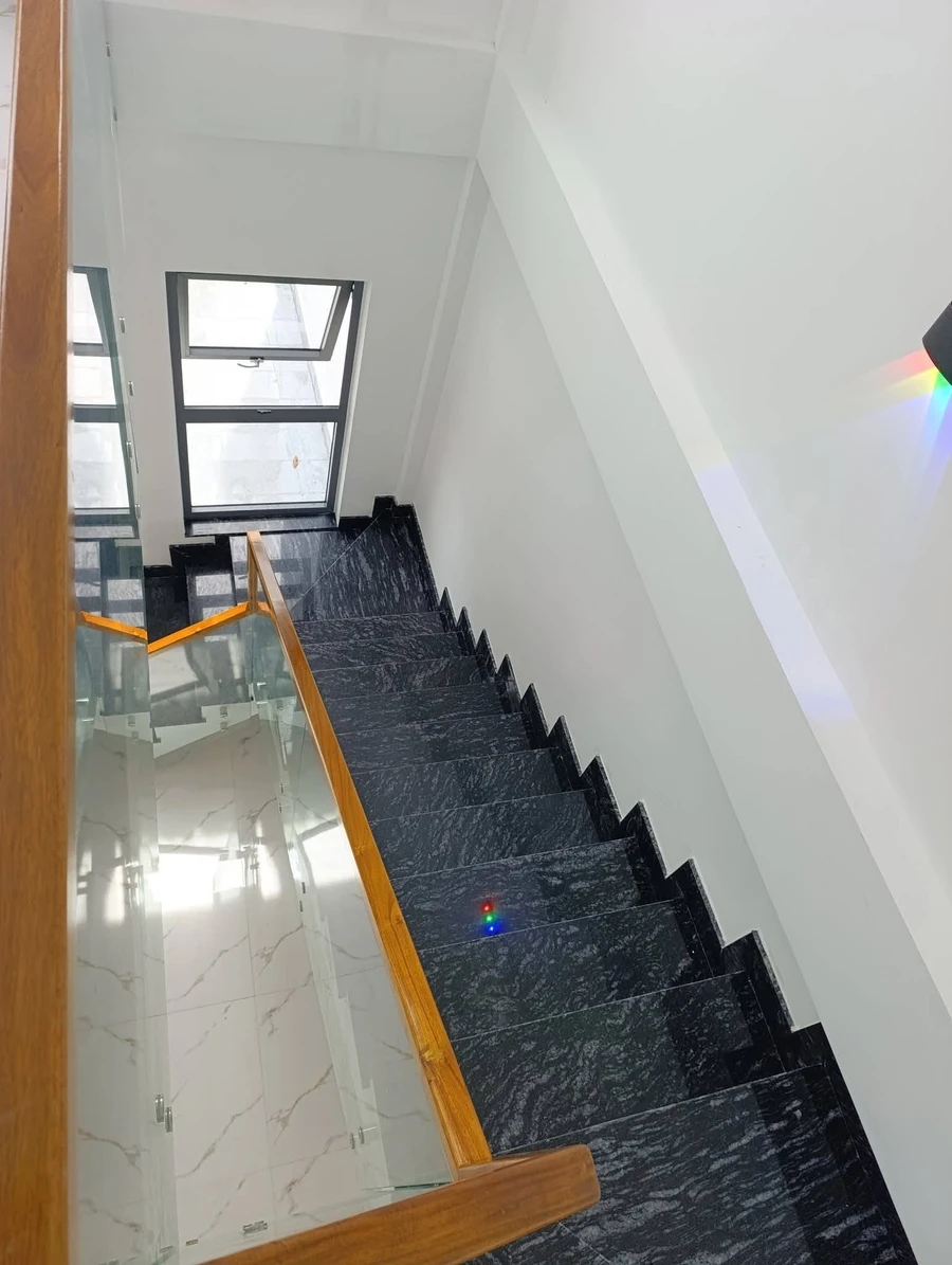 Bán nhà 2 tầng 100m² Vũ Ngọc Phan, Thủy Xuân, Huế - Ảnh thu nhỏ 3