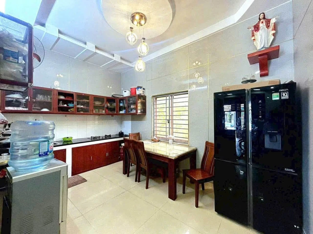 Bán nhà 3 tầng hẻm xe hơi 50m² Đường 8 Linh Xuân, Thủ Đức - 4,95 tỷ - Ảnh thu nhỏ 3