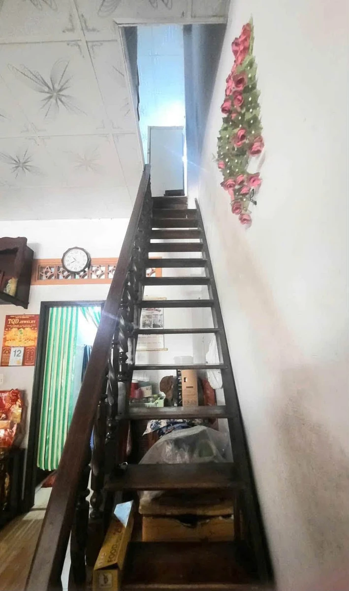 Bán nhà mặt tiền kinh doanh 53m2, 2 tầng, 5PN đường Trần Thủ Độ, Phú Thạnh, Tân Phú - Ảnh thu nhỏ 2