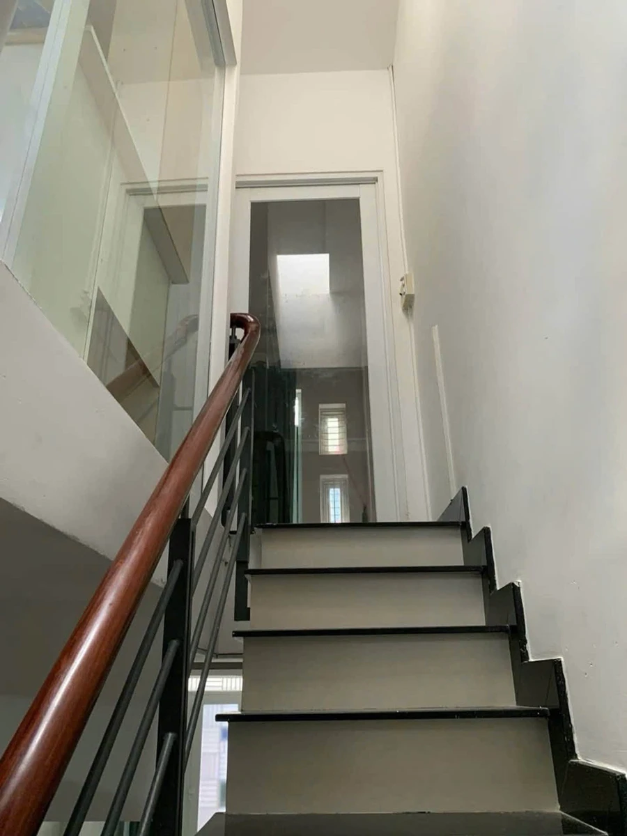Bán nhà phố Quận 10 gần Vạn Hạnh Mall, 24,3 m², 5 tỷ - Ảnh thu nhỏ 5