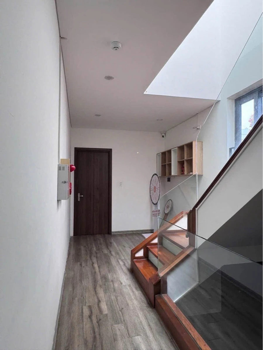 Bán nhà 3 tầng 4PN 70m2 đường Hà Huy Giáp 8 tỷ - Ảnh thu nhỏ 3