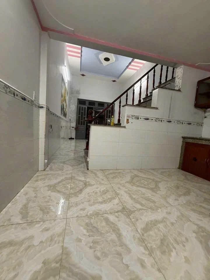 Bán nhà Tân Uyên 3 phòng ngủ 52m² giá 990 triệu - Ảnh thu nhỏ 2