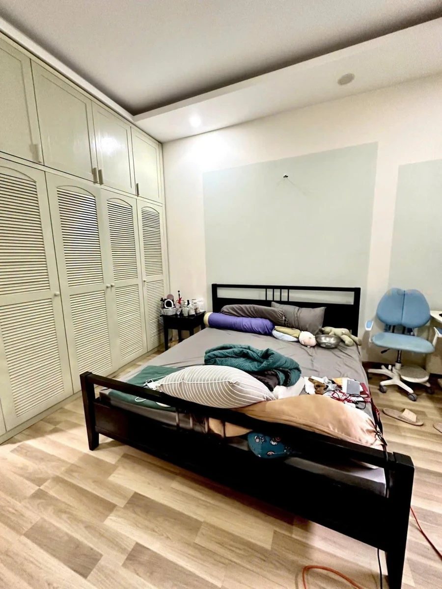 Bán nhà mặt tiền Hoàng Văn Thụ 35m² 4PN 6 tỷ Quận 7 - Ảnh thu nhỏ 2