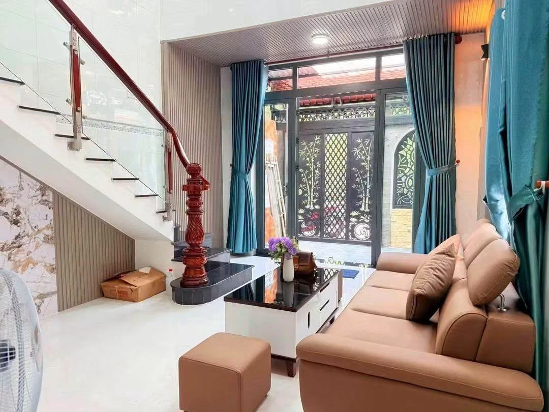 Bán nhà 1 trệt 1 lầu hẻm hồ bơi Thanh Trúc, Phường An Hội, 73,8m2, giá 1 tỷ 190 triệu - Ảnh thu nhỏ 2