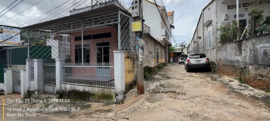 Bán nhà Hai mặt tiền hẻm ôtô, cạnh trường THCS Hùng Vươn trung tâm Buôn Ma Thuột chỉ 3 tỷ 390 triệu - Ảnh 1
