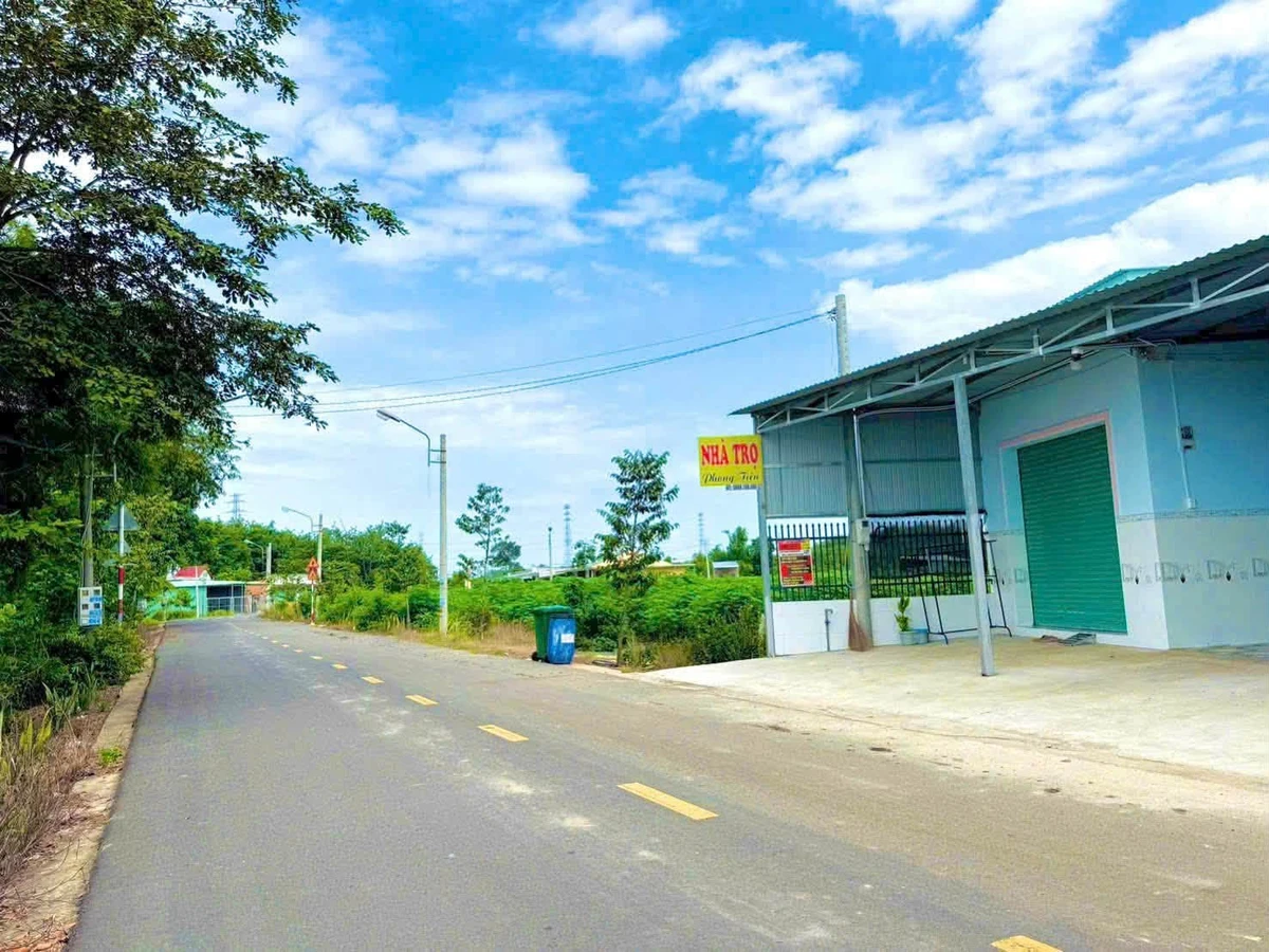 Bán đất thổ cư 100m2 giá 650 triệu gần KCN Becamex Chơn Thành, Bình Phước - Ảnh 1